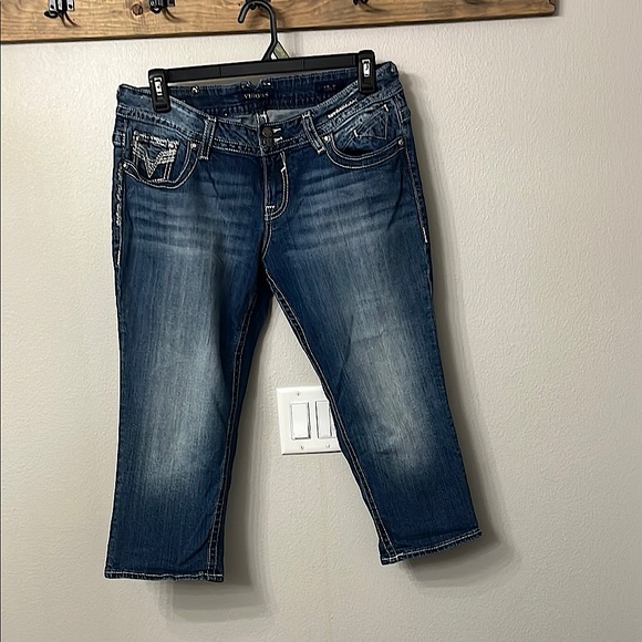 Vigoss Chelsea Capri great condition
size 14 - Picture 1 of 4